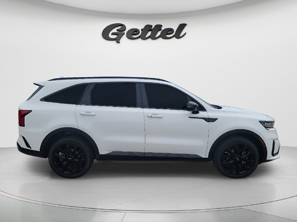 Used 2023 Kia Sorento SX AWD/4WD image 4