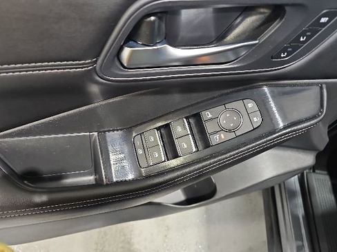 Certified 2023 Nissan Rogue SL AWD/4WD image 11
