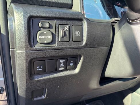 Used 2023 Toyota 4Runner Limited AWD/4WD image 21