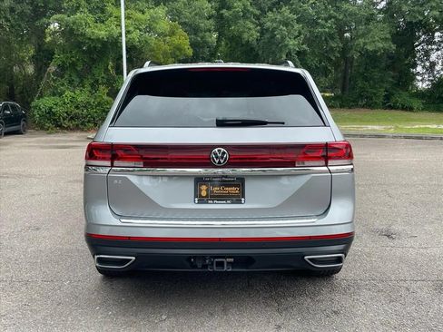 Used 2024 Volkswagen Atlas SE FWD image 25