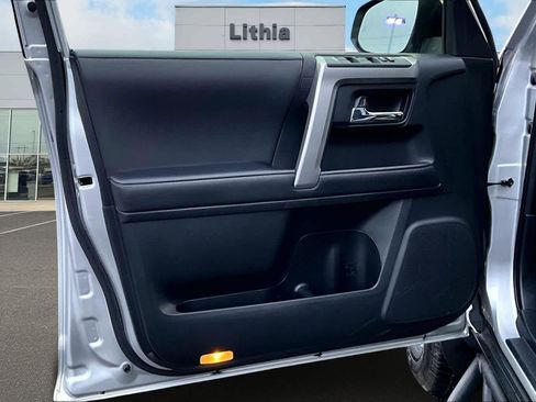 Used 2023 Toyota 4Runner SR5 Premium image 28