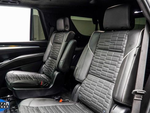 Used 2025 Cadillac Escalade V w/ LPO, ONYX Package AWD/4WD image 46