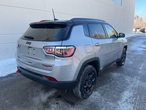 Used 2023 Jeep Compass Trailhawk image 7