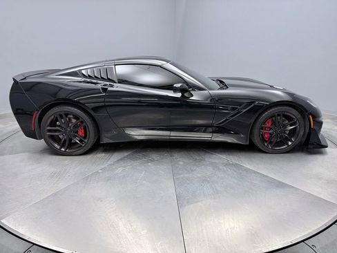 Used 2016 Chevrolet Corvette Stingray Coupe w/ 3LT Preferred Equipment Group image 4