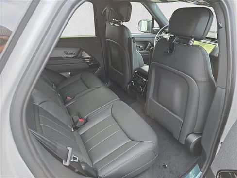 New 2026 Land Rover Range Rover Sport SE image 11