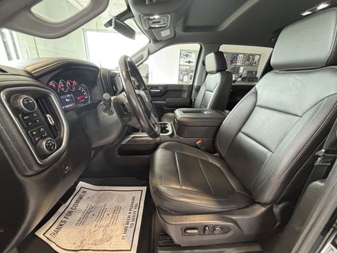 Used 2022 Chevrolet Silverado 2500 LTZ w/ Z71 Chrome Sport Edition AWD/4WD image 9