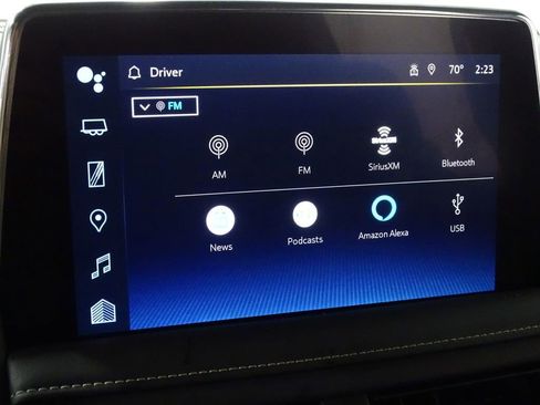 Used 2024 Chevrolet Suburban Premier image 35