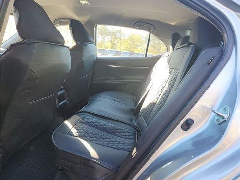 Used 2023 Toyota Camry LE image 10