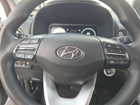 Used 2023 Hyundai Kona SE FWD image 15