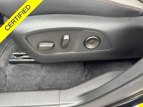 Used 2026 Chevrolet Traverse LT w/ Driver Confidence Package FWD image 8