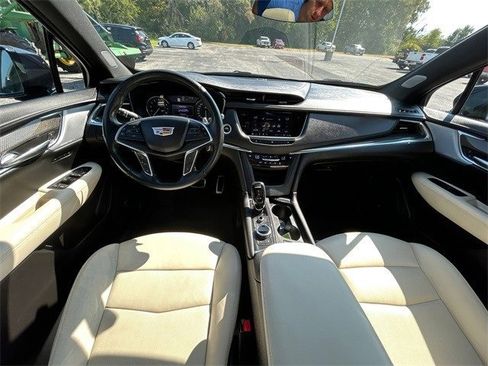 Used 2021 Cadillac XT5 Sportv w/ LPO, Floor Liner Package image 13