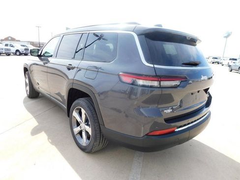 New 2025 Jeep Grand Cherokee L Limited w/ Luxury Tech Group II image 5