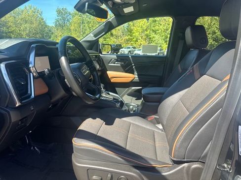 Certified 2024 GMC Canyon AT4 image 37