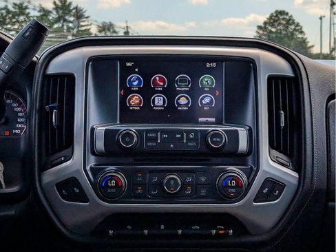 Used 2016 GMC Sierra 1500 SLT w/ SLT Preferred Package AWD/4WD image 23