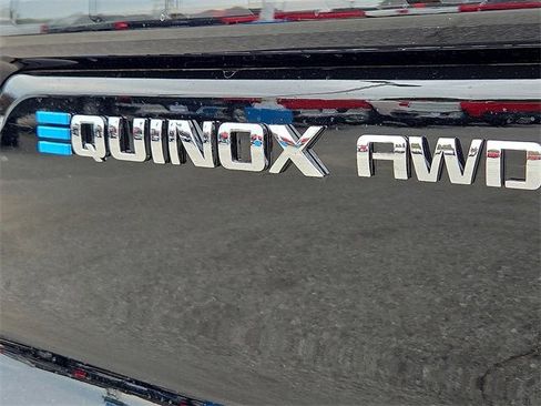 New 2026 Chevrolet Equinox EV LT image 23