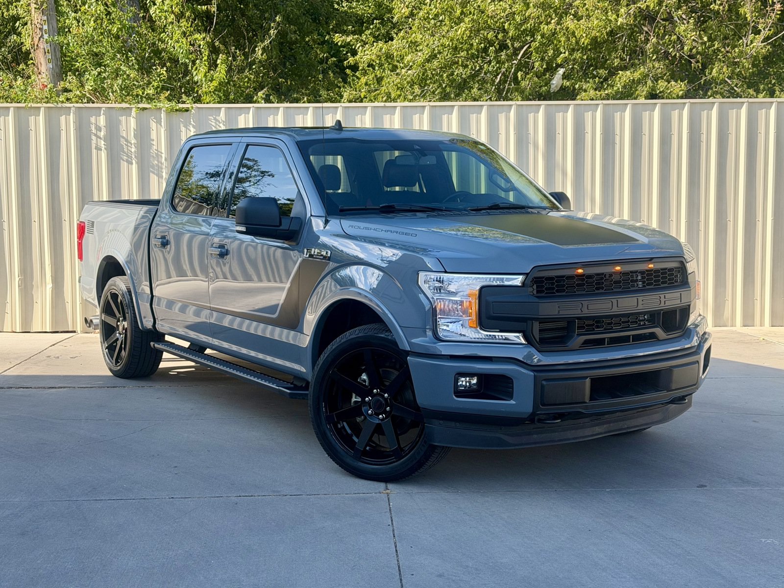 Used 2019 Ford F150 XLT w/ Equipment Group 302A Luxury AWD/4WD image 1