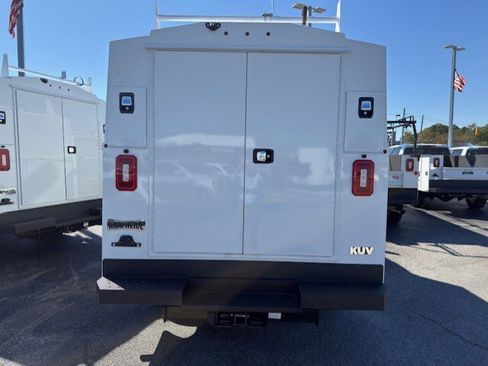 New 2025 GMC Savana 3500 w/ Power Convenience Package image 5