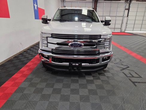 Used 2019 Ford F350 Lariat w/ Lariat Ultimate Package AWD/4WD image 5