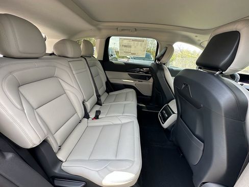 New 2026 Lincoln Nautilus Premier w/ Equipment Group 102A AWD/4WD image 25