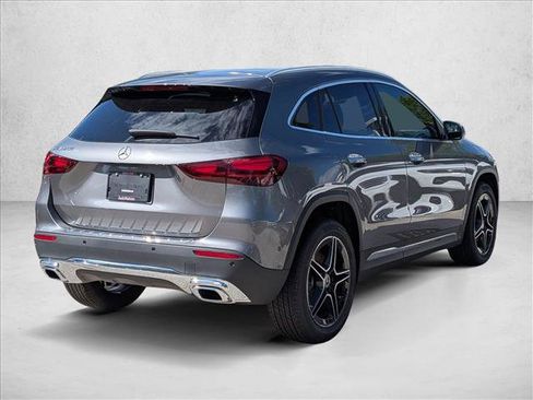 Used 2026 Mercedes-Benz GLA 250 image 2