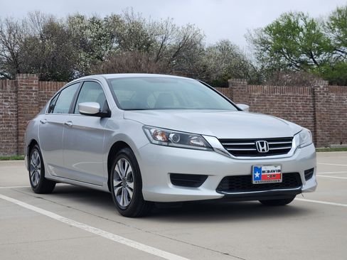 Used 2014 Honda Accord LX image 4