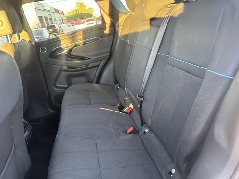 Used 2020 Land Rover Range Rover Evoque S image 12