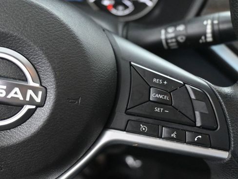 Used 2024 Nissan Altima 2.5 SV image 37