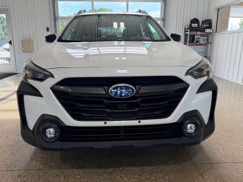 Used 2023 Subaru Outback Premium AWD/4WD image 21