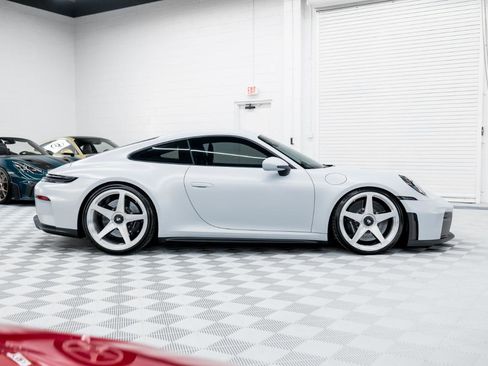 Used 2026 Porsche 911 GT3 image 7