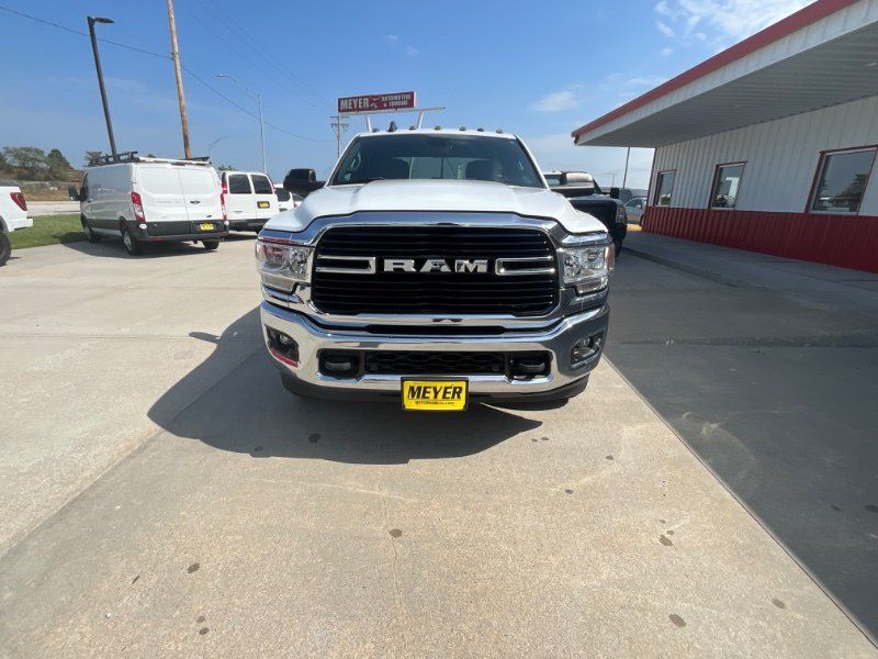 Used 2021 RAM 3500 Big Horn w/ Level 1 Equipment Group AWD/4WD image 3
