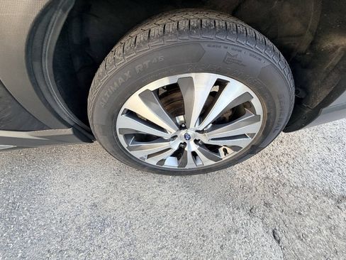 Used 2019 Subaru Ascent Touring AWD/4WD image 54