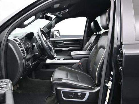 Used 2023 RAM 1500 Laramie AWD/4WD image 19