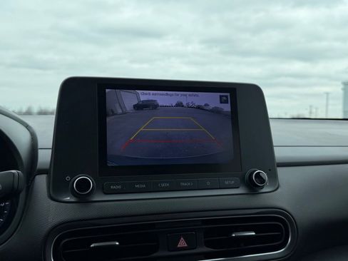 Used 2022 Hyundai Kona SEL w/ Convenience Package image 24