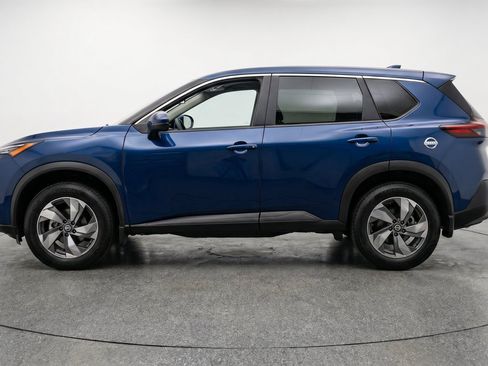 Used 2025 Nissan Rogue SV FWD image 5