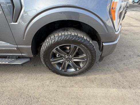 Used 2022 Ford F150 XLT w/ Equipment Group 302A High image 13