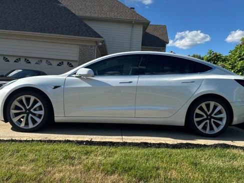 Used 2019 Tesla Model 3 Long Range AWD/4WD image 1