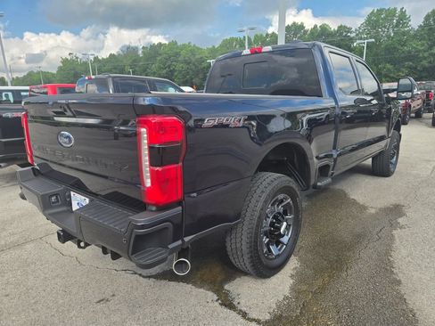 Used 2023 Ford F250 Lariat w/ Lariat Ultimate Package AWD/4WD image 4