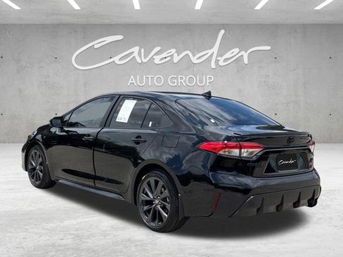 Used 2026 Toyota Corolla SE FWD image 17