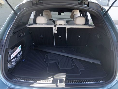 Used 2026 Mercedes-Benz GLC 300 image 21