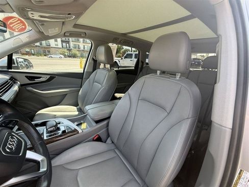 Used 2019 Audi Q7 2.0T Premium Plus w/ Premium Plus Package AWD/4WD image 26