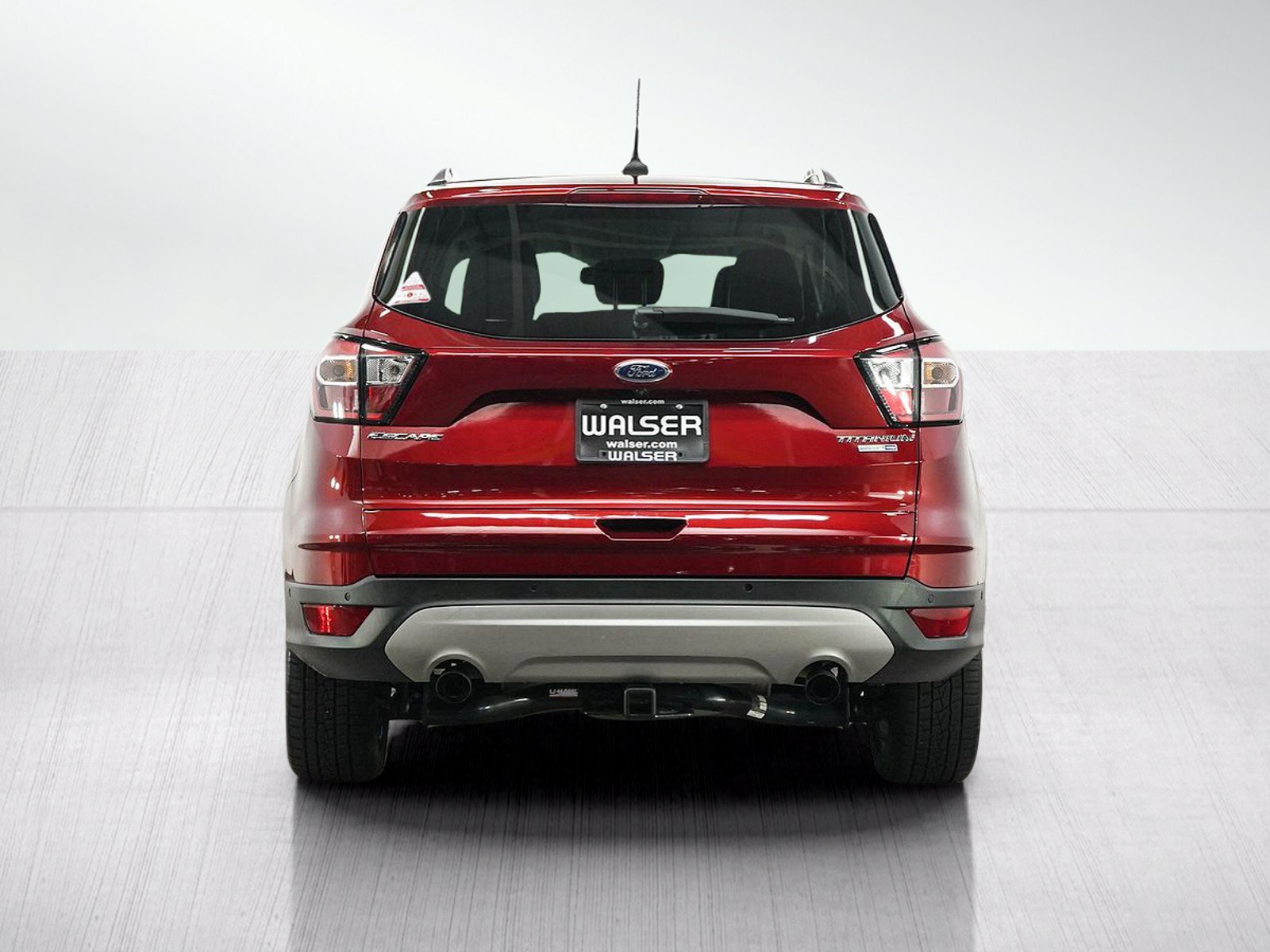 Used 2018 Ford Escape Titanium AWD/4WD image 4