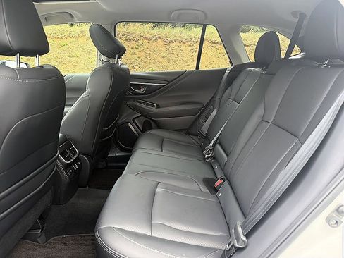 Used 2023 Subaru Outback Limited XT AWD/4WD image 18