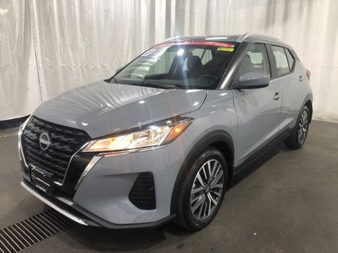 Certified 2023 Nissan Kicks SV image 21