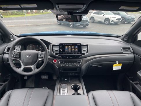 New 2025 Honda Ridgeline TrailSport image 9