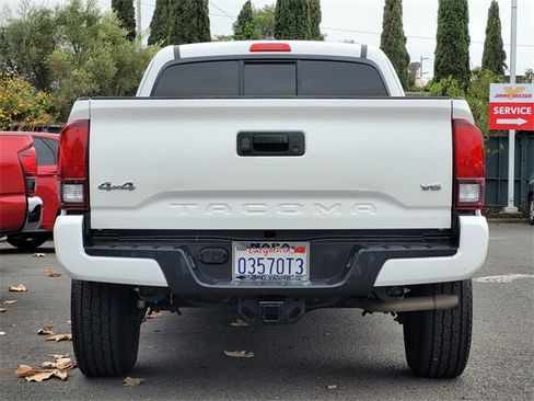 Certified 2023 Toyota Tacoma SR image 7