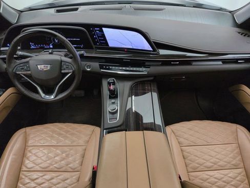 Certified 2023 Cadillac Escalade Premium Luxury w/ Performance Package image 24