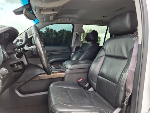 Used 2017 Chevrolet Tahoe LS RWD image 15