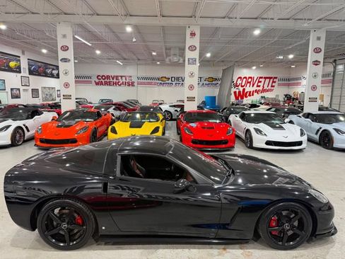Used 2008 Chevrolet Corvette Coupe w/ Preferred Equipment Group RWD image 6