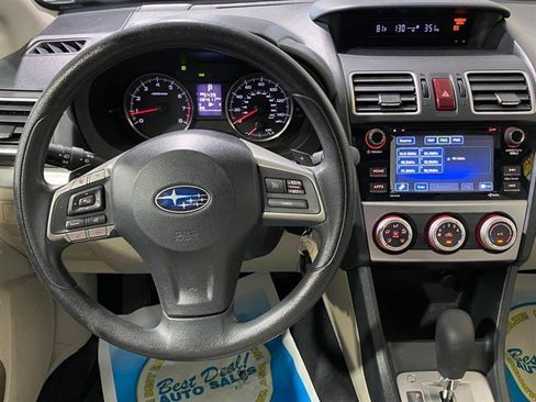 Used 2015 Subaru Crosstrek 2.0i Premium w/ Moonroof Package AWD/4WD image 10
