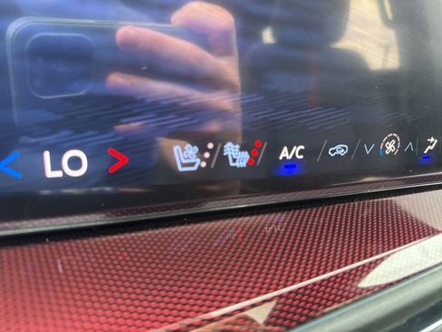 Used 2024 Chevrolet Traverse RS w/ LPO, Floor Liner Package image 14